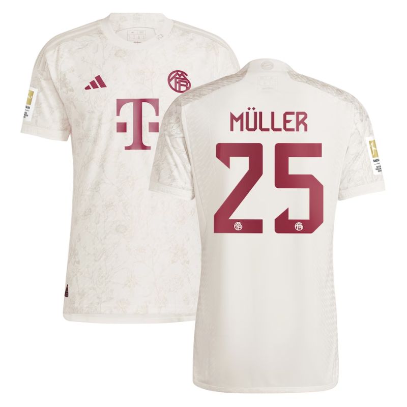 Thomas Müller Bayern Munich Shirt 2023/24 Third Jersey - White