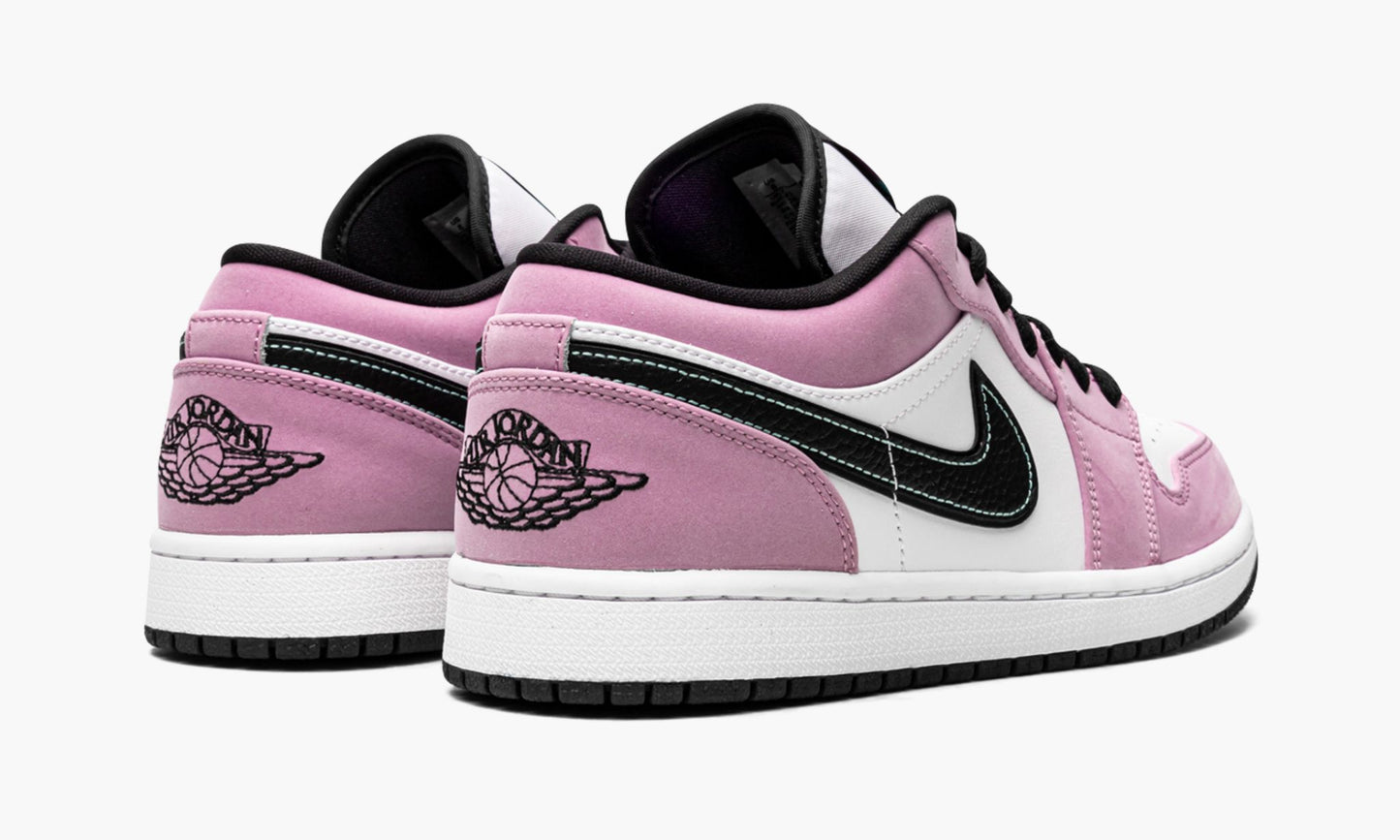 Air Jordan 1 Low SE “Violet Shock”