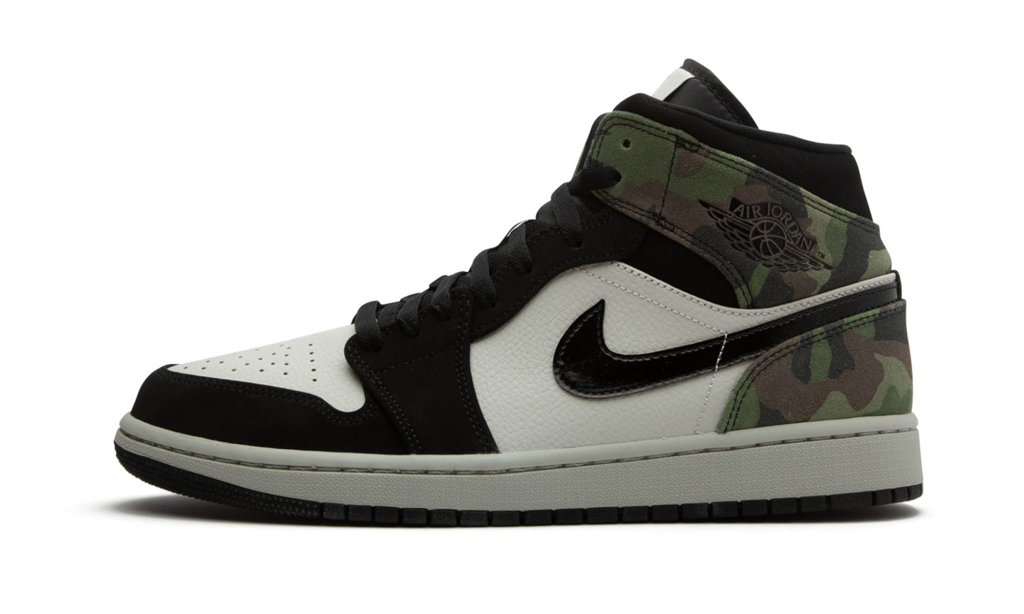 Air Jordan 1 Mid “Camo”