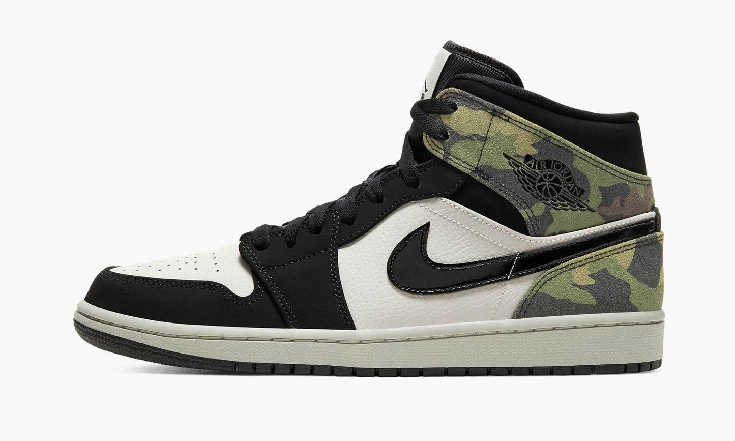 Air Jordan 1 Mid “Camo”