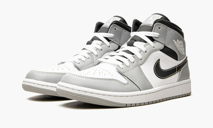 Air Jordan 1 Mid “Light Smoke Grey 2.0”