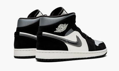 Air Jordan 1 Mid SE “Satin Grey”