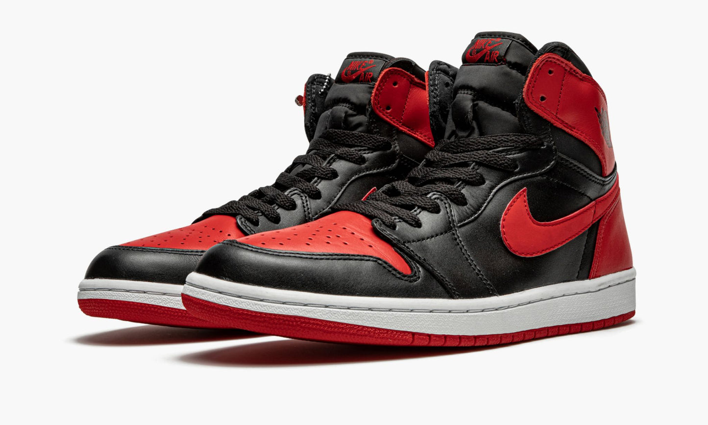 Air Jordan 1 Retro BRED 01