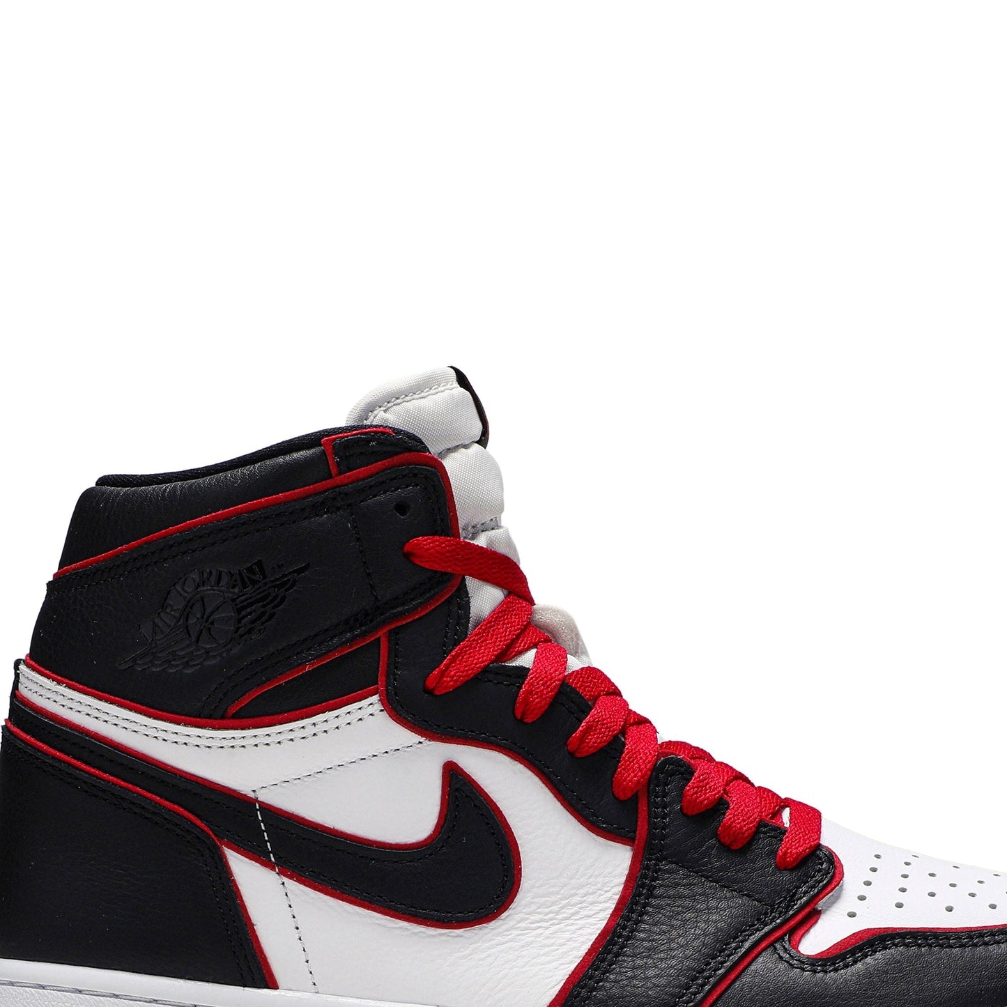 Air Jordan 1 Retro High OG ‘Bloodline’ 555088-062