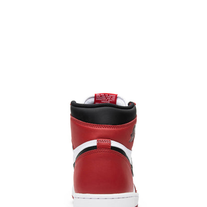 Air Jordan 1 Retro High OG ‘Chicago’ 2015 555088-101