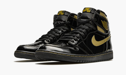 Air Jordan 1 Retro High OG “Black Metallic Gold”