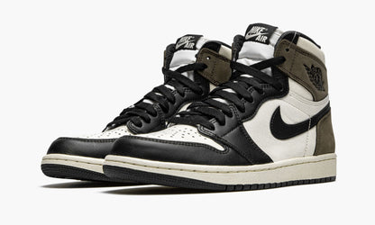 Air Jordan 1 Retro High OG “Dark Mocha”