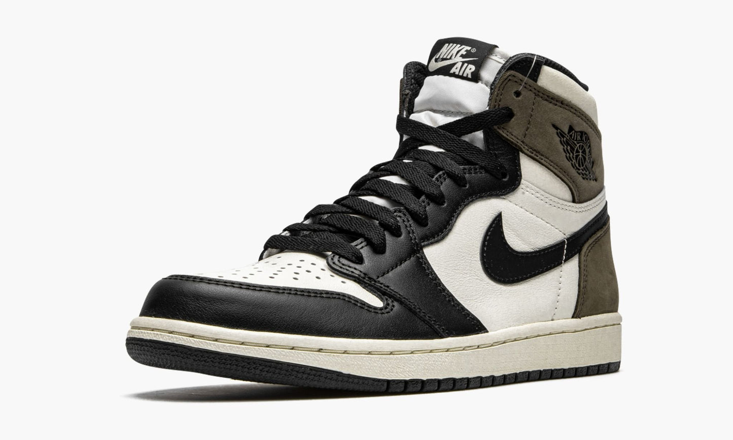 Air Jordan 1 Retro High OG “Dark Mocha”