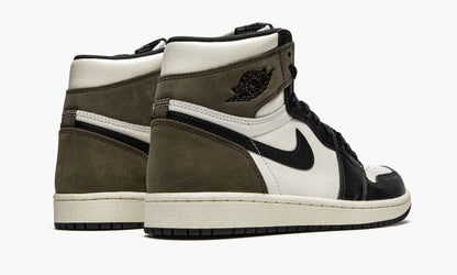 Air Jordan 1 Retro High OG “Dark Mocha”