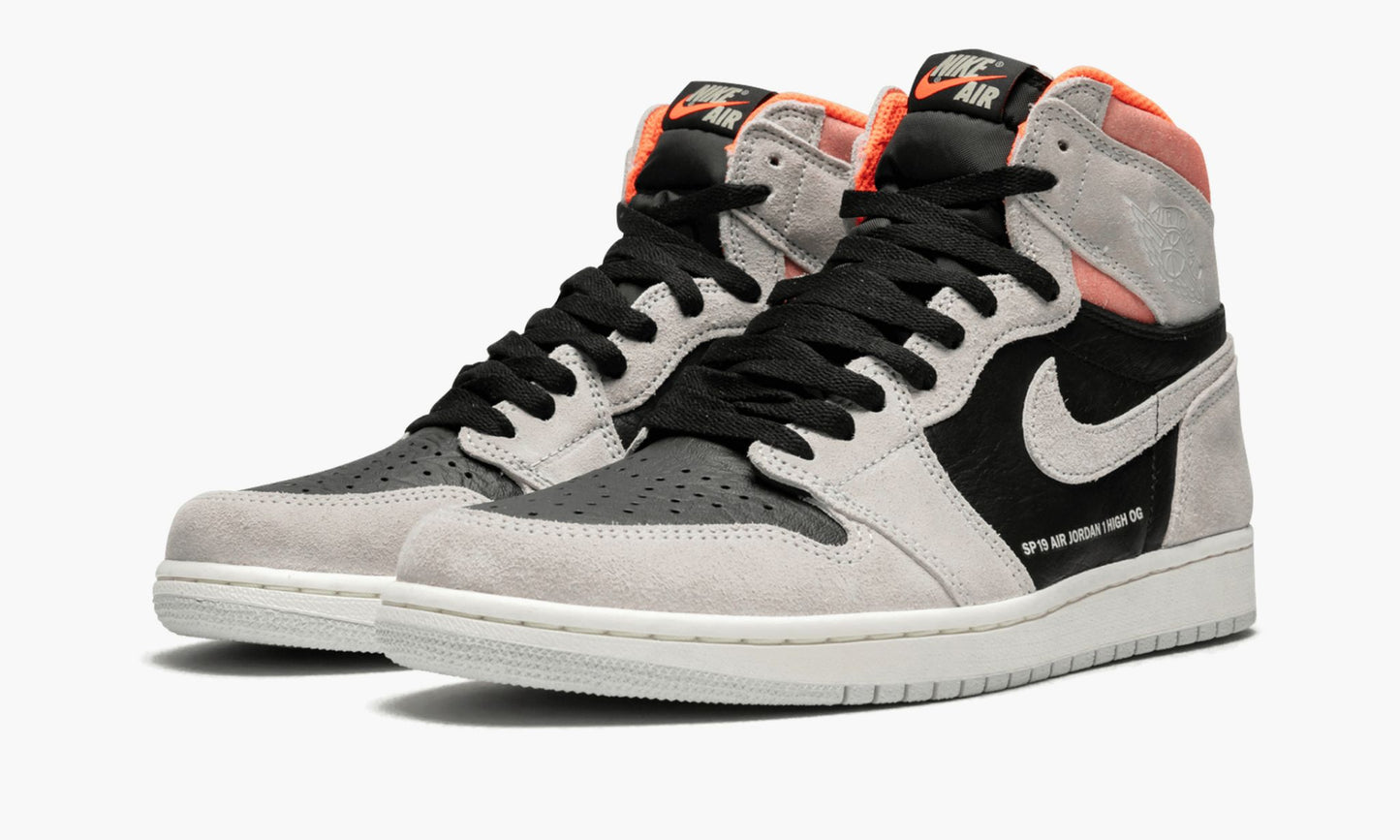 Air Jordan 1 Retro High OG “Neutral Grey/Hyper Crimson”