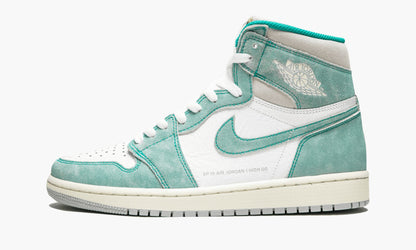 Air Jordan 1 Retro High OG “Turbo Green”