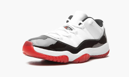 Air Jordan 11 Retro Low Concord Bred