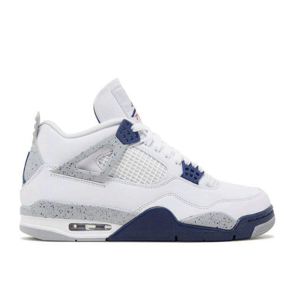 Air Jordan 4 Retro ‘Midnight Navy’ Everlasting Sneaker