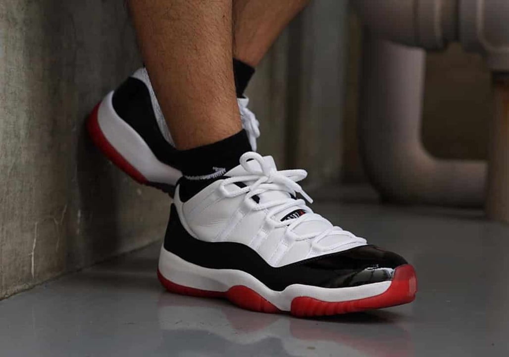 Jordan 11 Retro Low Concord Bred