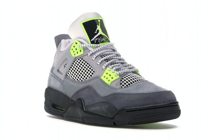 Jordan 4 Retro SE 95 Neon