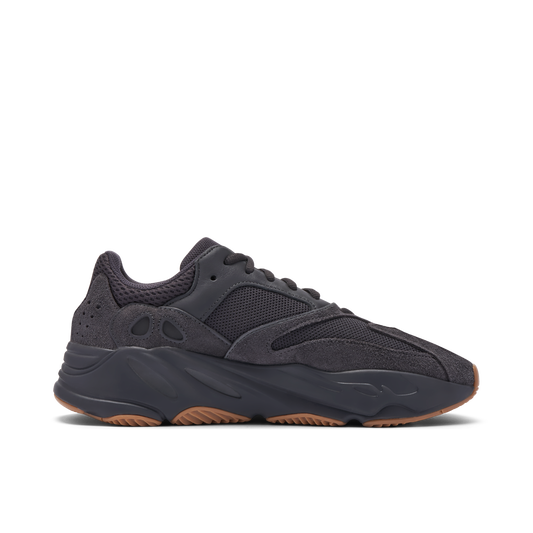 Yeezy 700 Utility Black